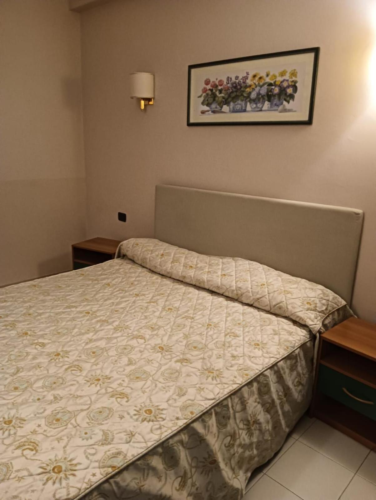 Luxury Rooms Corso โรม ภายนอก รูปภาพ